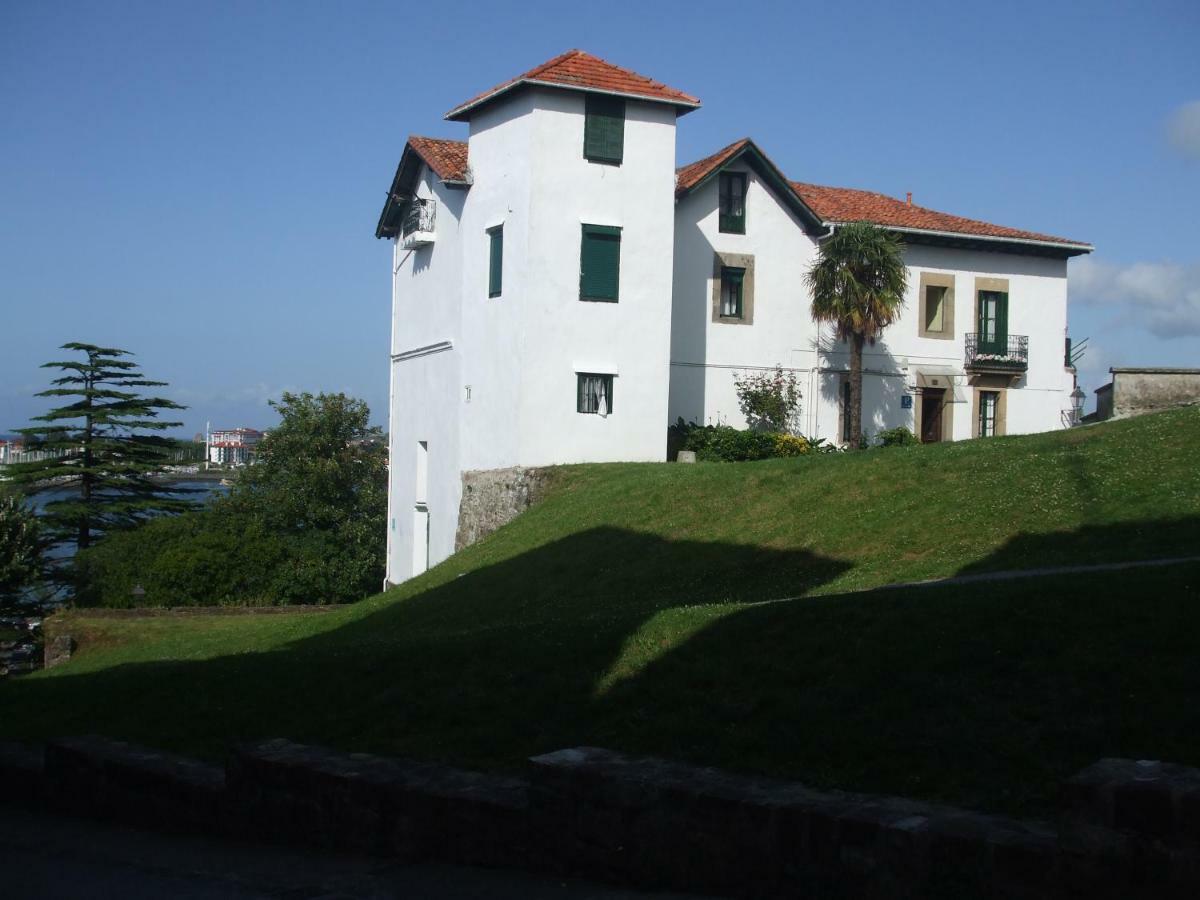 Hostal Zaragoza Hondarribia Buitenkant foto